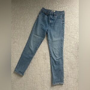 Madewell “Perfect Vintage” jeans 28 tall